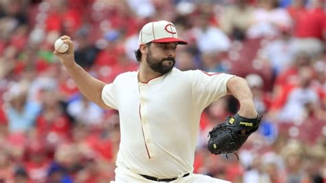 Cincinnati Reds Should Tanner Roark Be Traded Or Signed Long Term