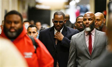 R kelly is going to be moved to a jail in new york city ahead of him facing trial in august. R Kelly a plaidé non coupable pour toutes les accusations ...