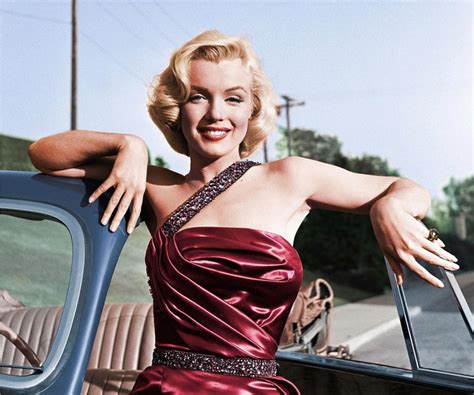 Frank Worth Marilyn Monroe With Classic Roadster For How To Marry A