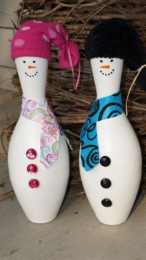 Bowling Pin Snowmen Made These Snowmen From Old Wooden Bowling Pins