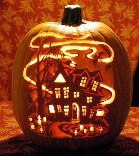 Haunted House Carved On A Funkin Classic 8 Carved By St0ney