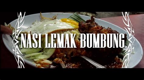The nasi lemak specialist ( cop merah ) is here ! Freestyling In Nasi Lemak Bumbung |MMTV| Vlog - YouTube