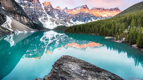 Free Download Wallpaper Moraine Lake Banff Canada Mountains Forest 4k