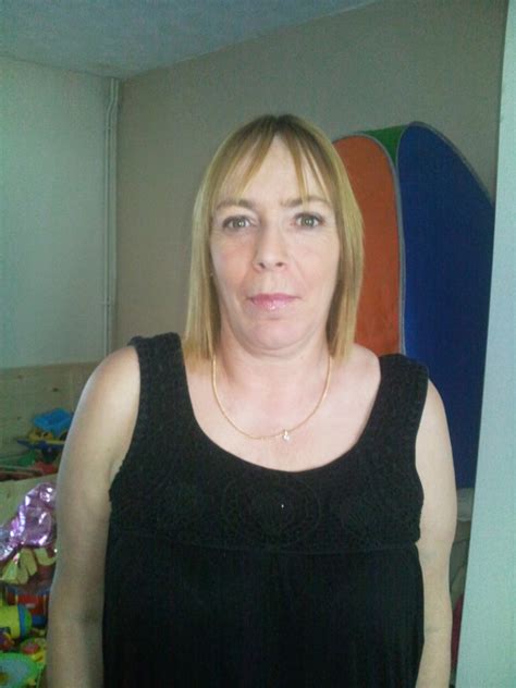 Debsie17 55 From Oxford Is A Mature Woman Looking For
