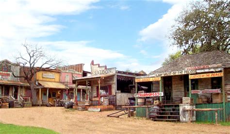 10 Places In Texas That Take You Back In Time To The Old West