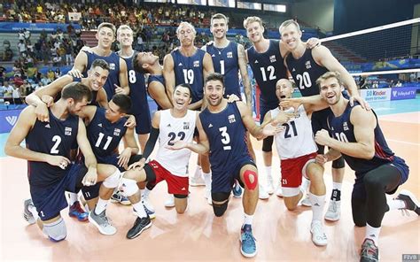 Us Men Finish First Round Undefeated Usa Volleyball