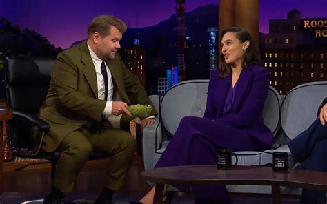 Gal Gadot Tells A Joke In Hebrew On The ‘late Late Show The Times Of Israel