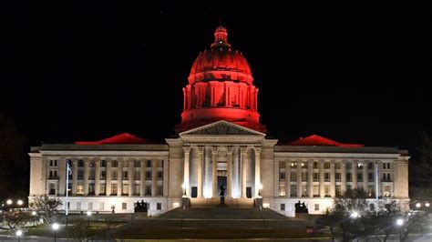 Missouri Capitol Dome Shines Red In Support Of Kansas City Chiefs