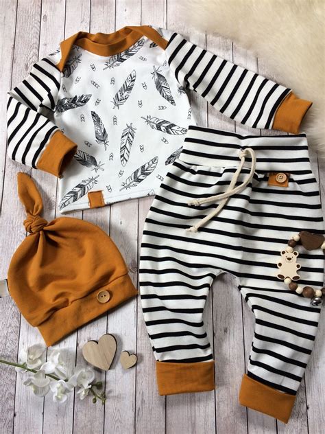 Schnittmuster kostenlos herunter laden und losnähen! Pin von Steffi Münch auf Baby | Kinderkleidung, Kinder ...