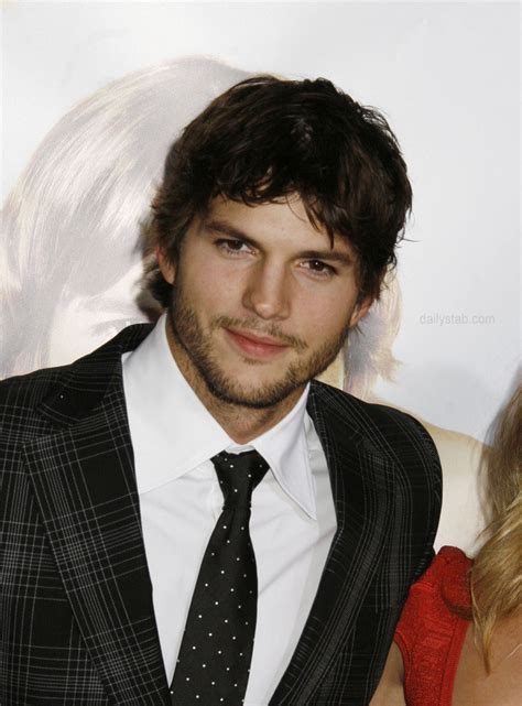 Bluesago Ashton Kutcher