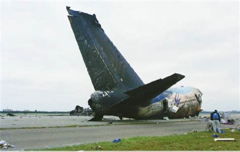 Commercial Airplane Accidents In Report And Photos 1001 Crash