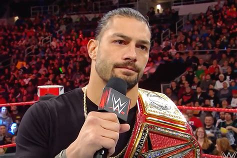 Roman reigns ha recentemente parlato della reazione di stephanie mcmahon nel backstage dopo essere stato colpito da lui nel main event di wrestlemania 32. Roman Reigns With Huge Announcement About Leukemia Battle ...