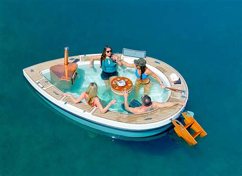 All Electric Spacruzzi Hot Tub Boat Lets You Enjoy A Winter Cruise In Style Techeblog