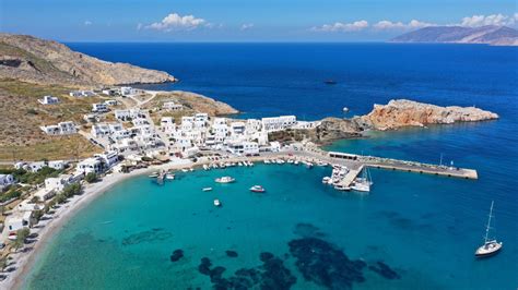 It is located between milos, one of the most upcoming destinations in greece, and sikinos, one of the least known cyclades islands. Folegandros & Sikinos | Island Sailing