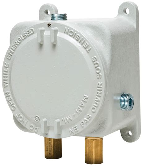 Series At1adps Atex Approved Adjustable Differential Pressure Switch
