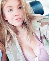 Sydney Sweeney Covered Topless Scene And Titty Pics The Best Porn