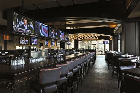 Wonderful place to spend a few hours with. Jerry Remy's Sports Bar & Grill Seaport Opens at Liberty ...
