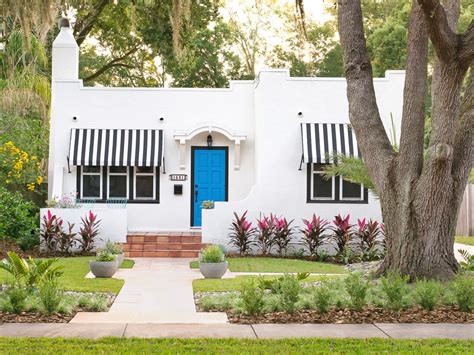 Strikingly design ideas florida exterior home colors paint for. Curb Appeal Ideas from Homes in Orlando, Florida | Landscaping Ideas and Hardscape Design | HGTV