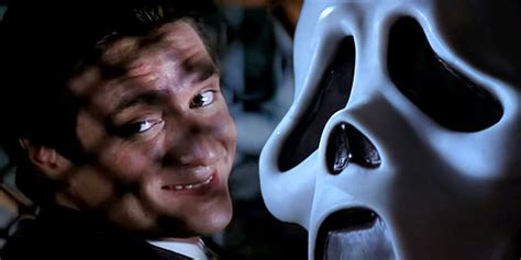 Why Scream 2s Car Crash Scene Has The Best Horror Movie Jump Scare