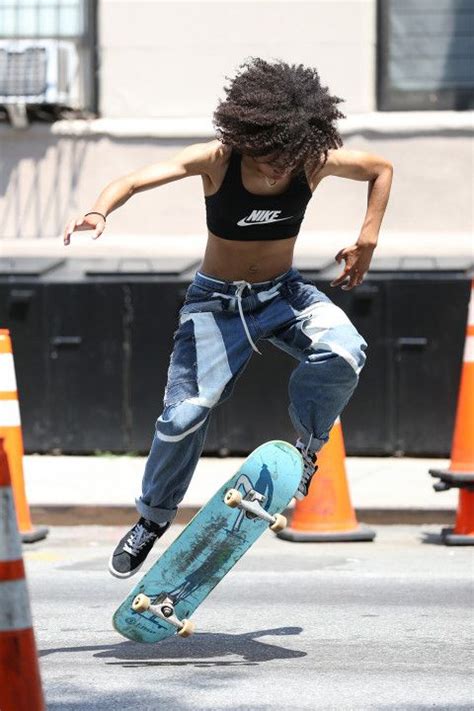 Black Women Skaterboarder Ecosia In 2020 Skater Girl Style Skater