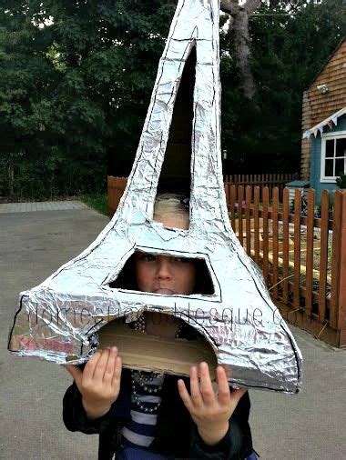Make The Eiffel Tower From A Cardboard Box Eiffel Tower Craft Eiffel