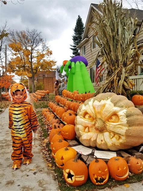 Best Mid Michigan Halloween Attractions 2022 Cassondra Wanders The