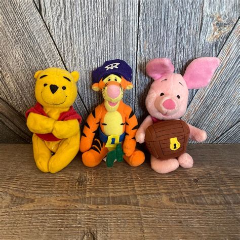 3 Vintage Winnie The Pooh Pirate Bean Babies Pooh Tigger Piglet Pirate