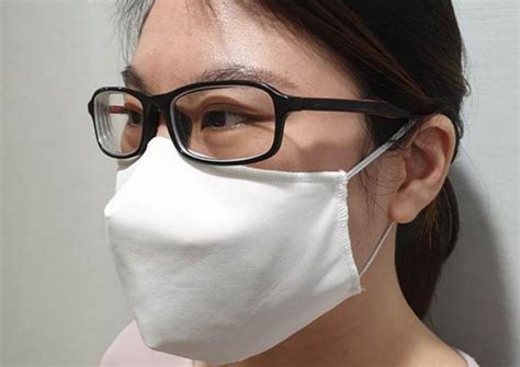 So when temasek foundation distributed a pair of free masks in june, we couldn't be happier. Improved Reusable Masks To Be Distributed To S'pore Residents End May | theAsianparent