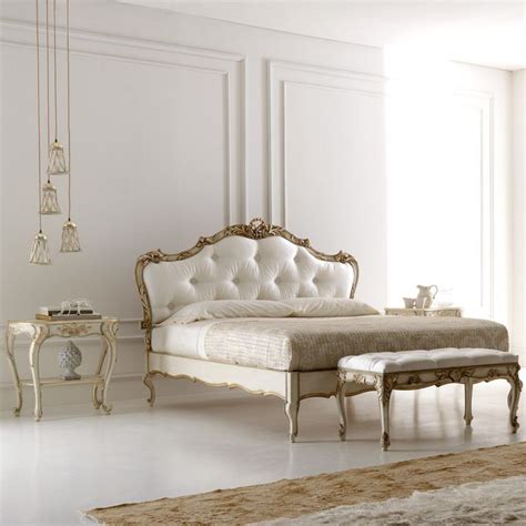 Discover designs over 0 livingroomsofa.us interiors designs ideas. Luxurious Rococo Italian Button Upholstered Bed in 2020 ...