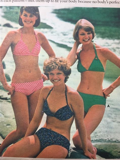 Geografija Kapljanje Persona 70s Bikini Razpasti Narazen Enaslov Striped