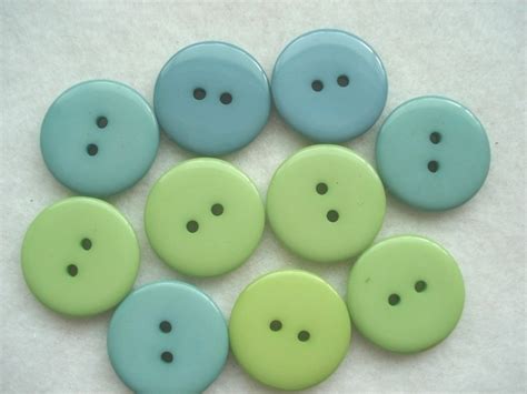10 Green And Cyan 23mm Smooth Resin Button Etsy 10 Things Turquoise