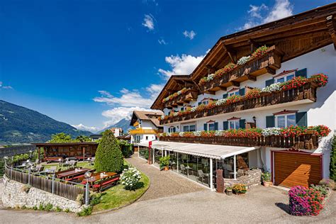 Pensionen In Sudtirol F