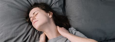 How To Sleep With Shoulder Pain What You Need To Know