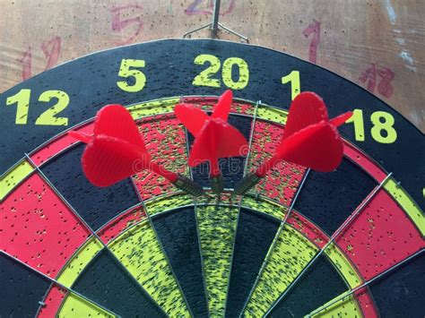 Three Darts Hitting Perfect 180 Score Dart Board Stock Photos Free