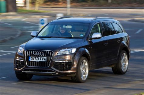 All used audi q3 on the aa cars website come with free 12 months breakdown cover. Audi Q7 V12 TDI Exclusive review | Autocar