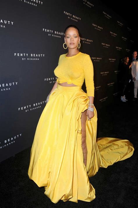 Rihanna Wore The Perfect Yellow Dress