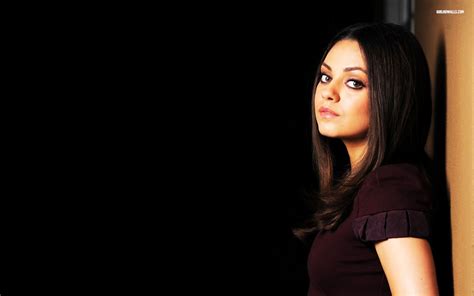 51 Mila Kunis Full Hd Wallaper Download And Images