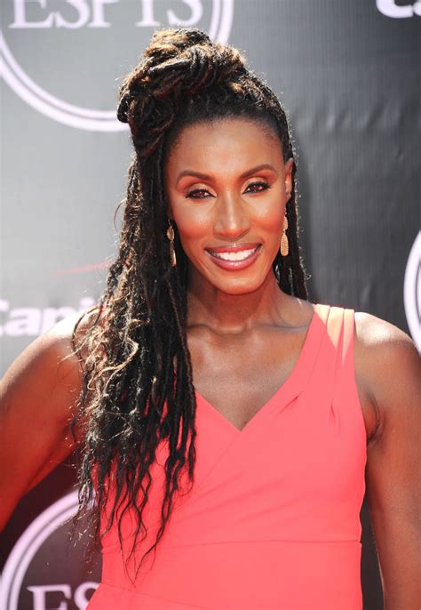 On may 11, 2019, lisa became the brand presenter for the samsung galaxy s10 in thailand. LISA LESLIE at 2016 espys in Los Angeles 07/13/2016 ...