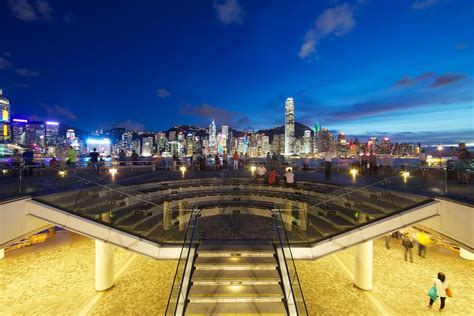 hong kong by night alternative view over hong kong s famou… jojje olsson flickr