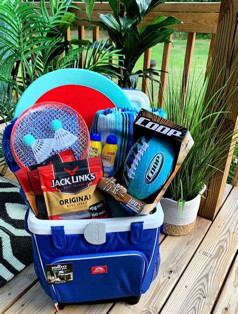 Dad means a lot to everybody and we want to give him something valuable and memorable on father's day. Summer Fun Father's Day Gift Basket Idea