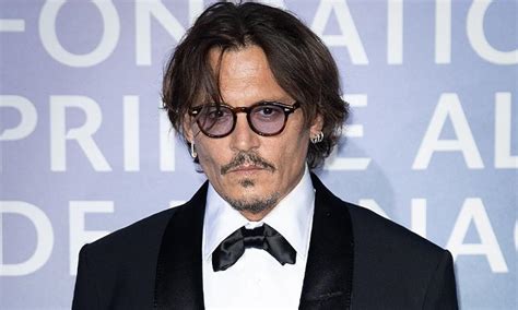 Johnny Depps Doctor Nurse Recall Hunt For His Severed Fingertip