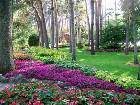Knecht's nurseries & landscaping, where plants and people meet! Munsinger Gardens | I was on my way home from a long drive ...