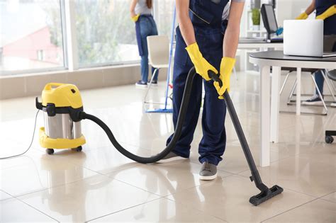 5 Reasons You Should Hire A Professional Cleaner To Sort Out Your Mess