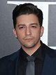 John Magaro - SensaCine.com