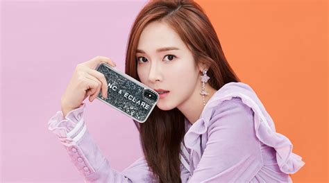 Blanc And Eclare Jessica Jung Casetify