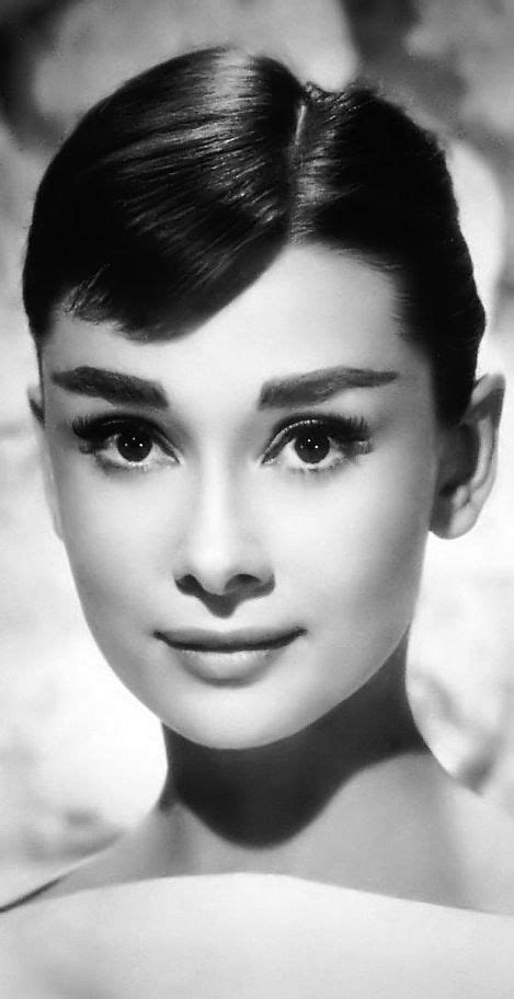 50 Things Girls Can Learn From Audrey Hepburn