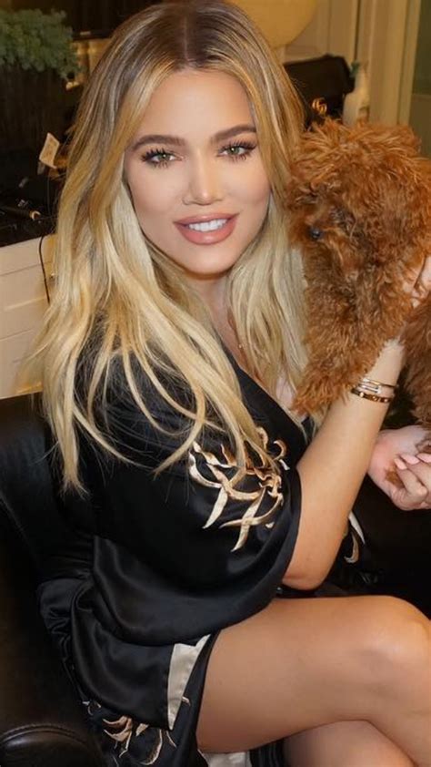 Khloe Kardashian Shares Tips To Look Thin Af In Photos E News