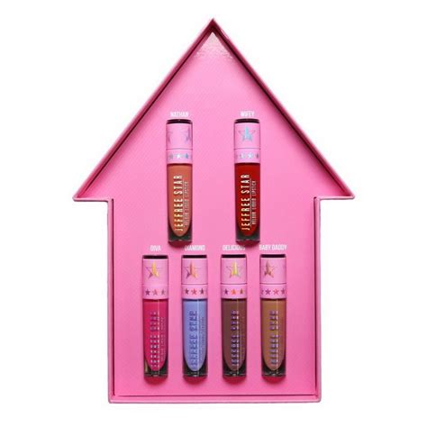 Today i'm revealing a brand new jeffree star cosmetics lipstick formula called velvet trap!!! Jeffree Star Family Bundle | Джеффри стар, Кисти для ...