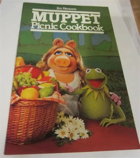 Jim Hensons Muppet Picnic Cookbook 1981 Hallmark Kermit And Miss Piggy