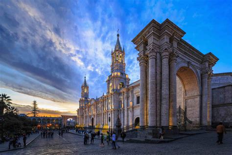 Top 12 Nejpopulárnějších Měst Peru